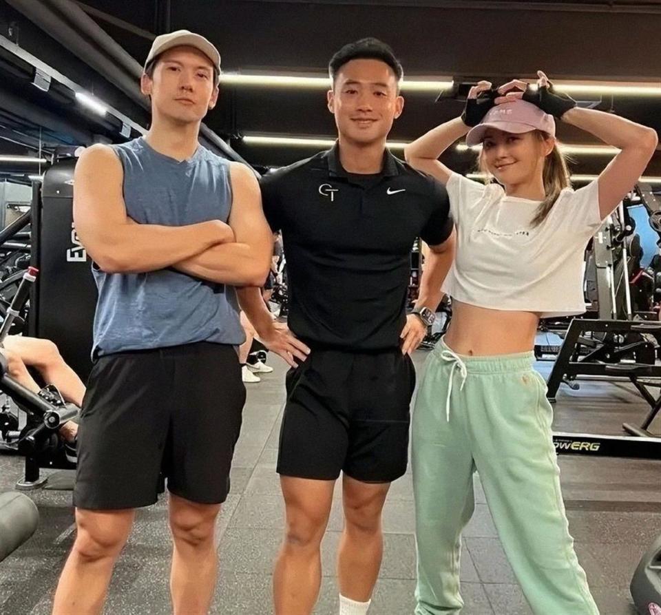 阿sa官宣恋情后，恶心一幕上演，男方被扒底朝天，王子文也遭牵连(图7)