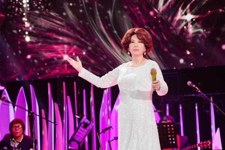 前夫去世4年后，蔡琴公布了三条择偶标准，难怪她68岁还是单身(图11)