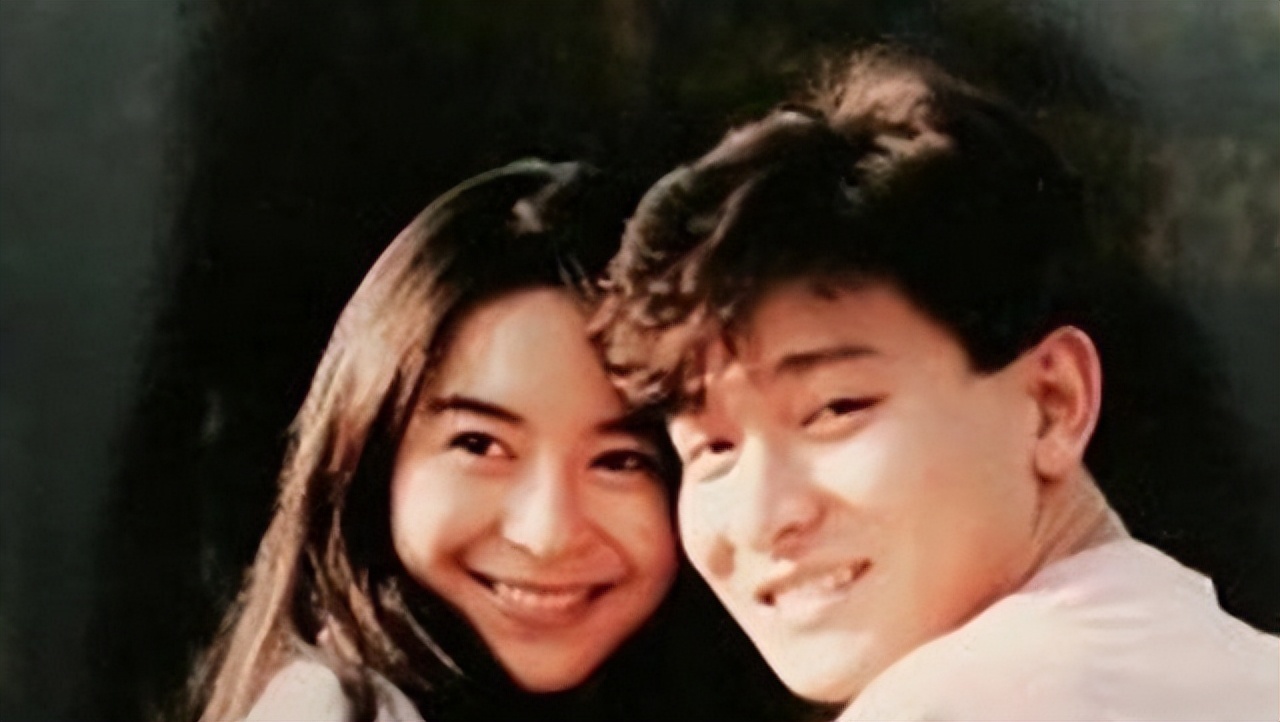 她是刘德华唯一承认的前女友，分手后曝华仔私密事，39年还没放下(图6)