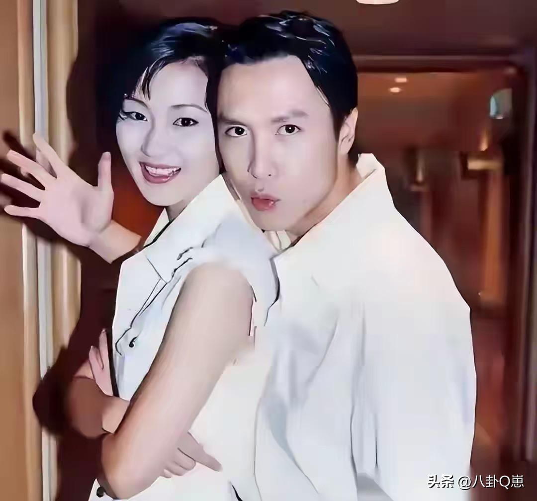 为了心爱的女人，抛下怀孕的妻子，如今孩子长大后他态度大变(图2)