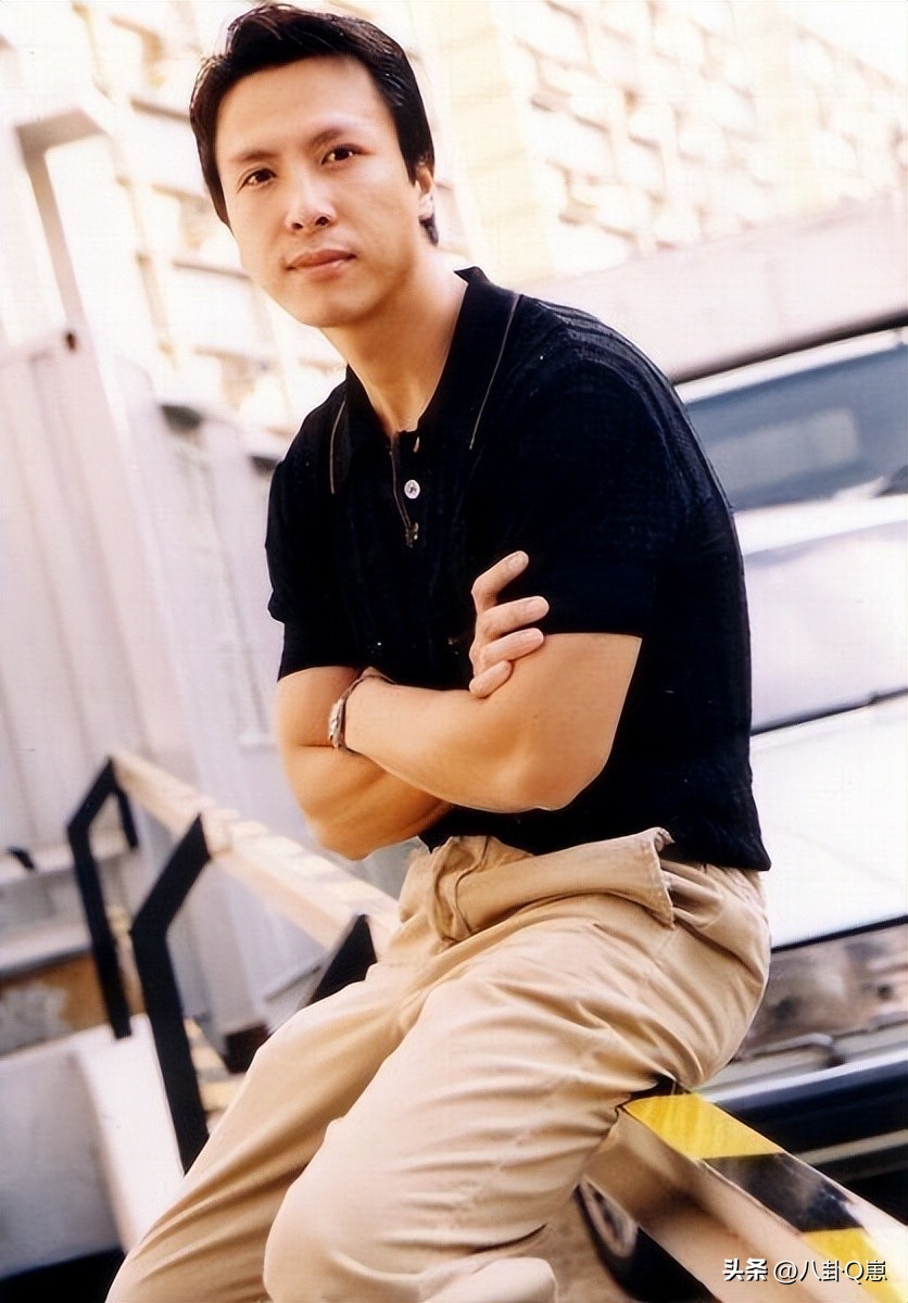 为了心爱的女人，抛下怀孕的妻子，如今孩子长大后他态度大变(图11)