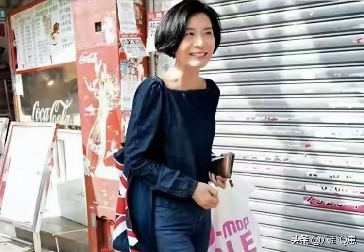 为了心爱的女人，抛下怀孕的妻子，如今孩子长大后他态度大变(图14)