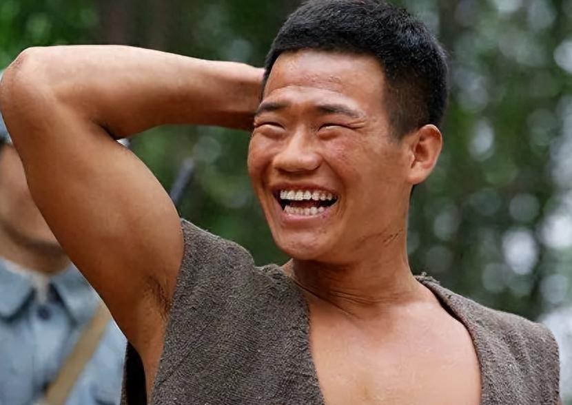 小时候惊为天人，长大后泯然众人，这些童星