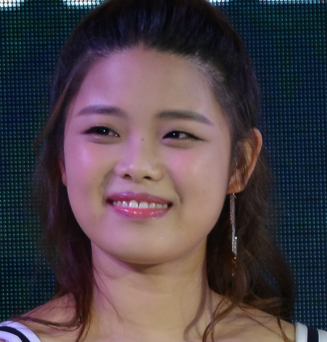 小时候惊为天人，长大后泯然众人，这些童星咋突然就“长残”了(图19)