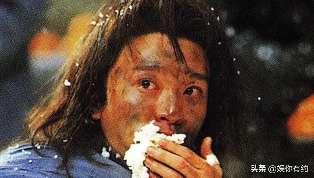 63岁仍过独居生活，周星驰终身未娶，一个女人在他心里藏了33年(图5)