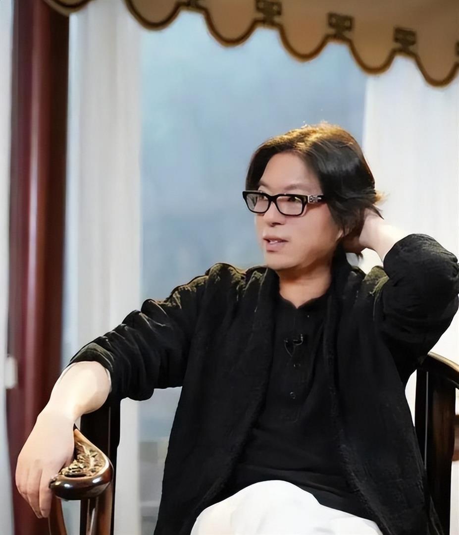 入籍美国传闻真相大白七年后，57岁高晓松近况曝光，一点也不意外(图8)