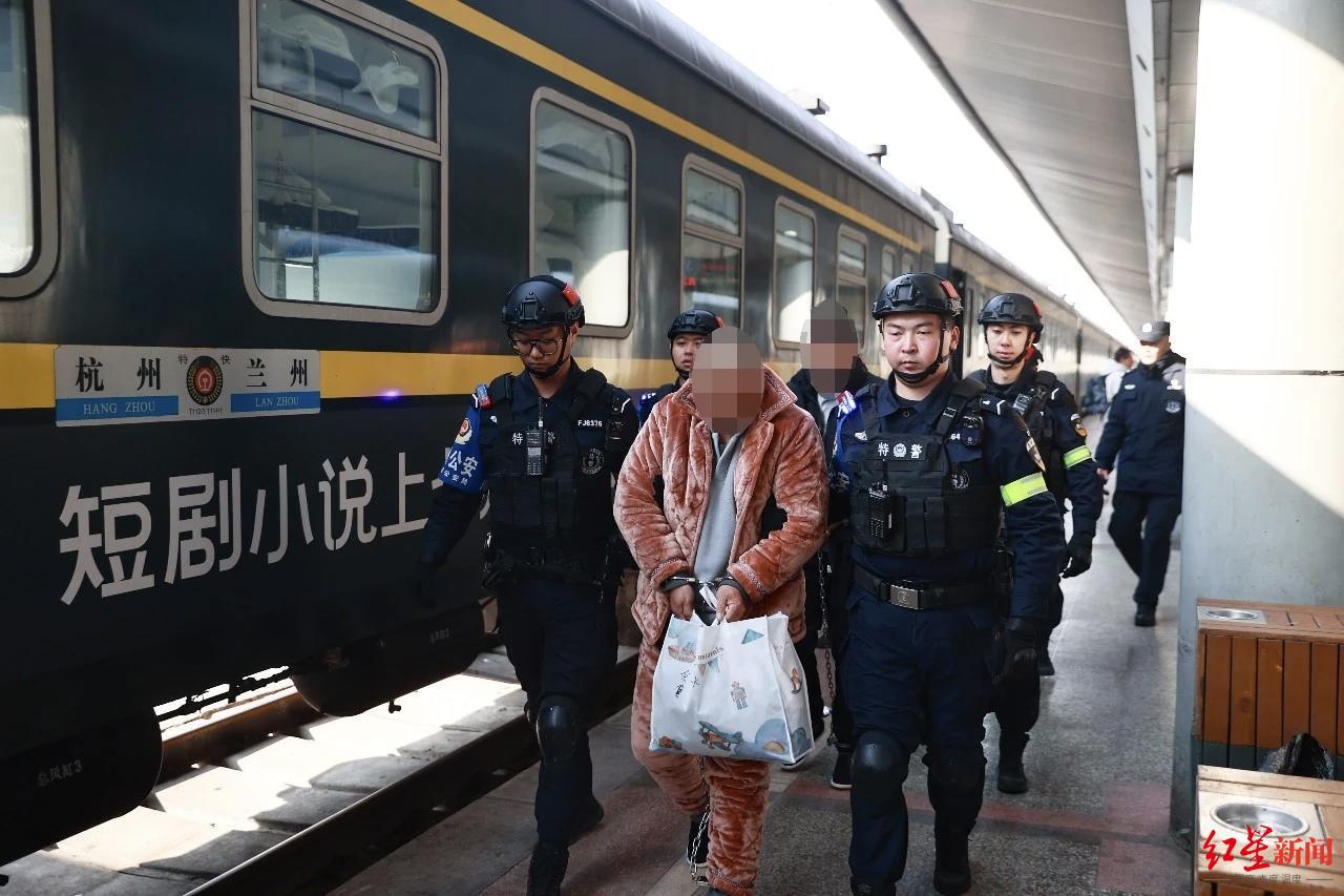 “兰州舞厅命案”告破：一人被刀捅伤致死，3嫌疑人潜逃34年落网，另一嫌疑人已死亡(图2)