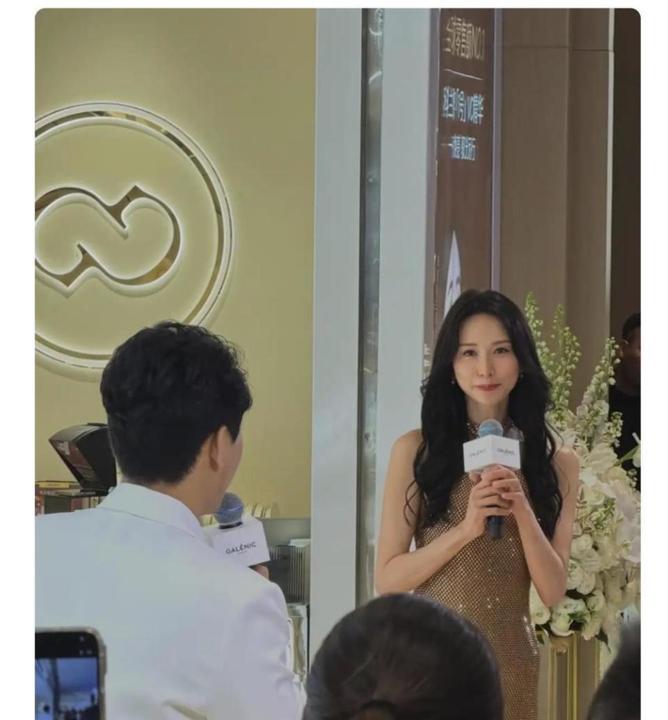 林志玲空降深圳，本人皮肤紧致，状态好到爆，美的像30岁(图3)