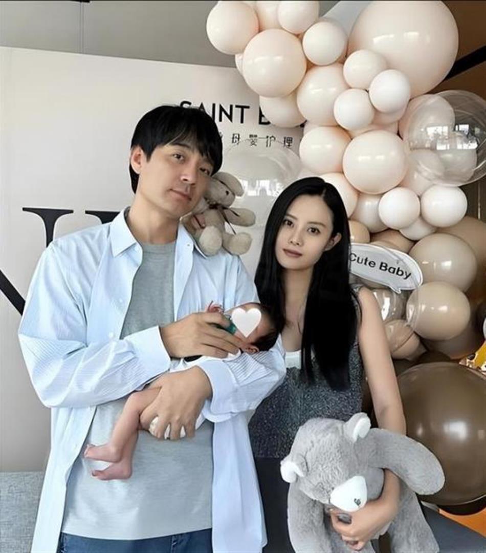 他娶过郝蕾，爱过王珞丹，负了殷桃，没想到38岁却又娶小10岁的她(图17)