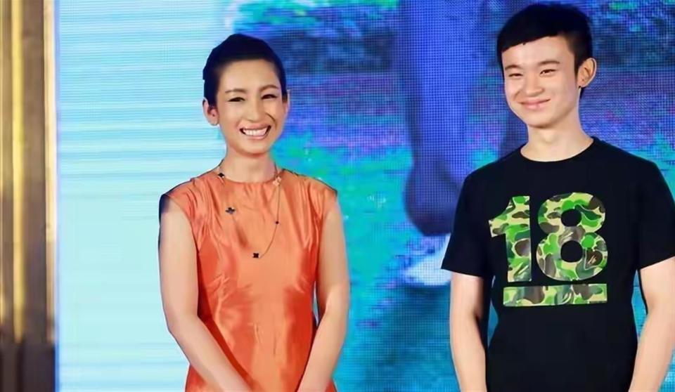 原来王京花没撒谎！这次，董子健和孙怡的联手，比复婚更体面(图18)