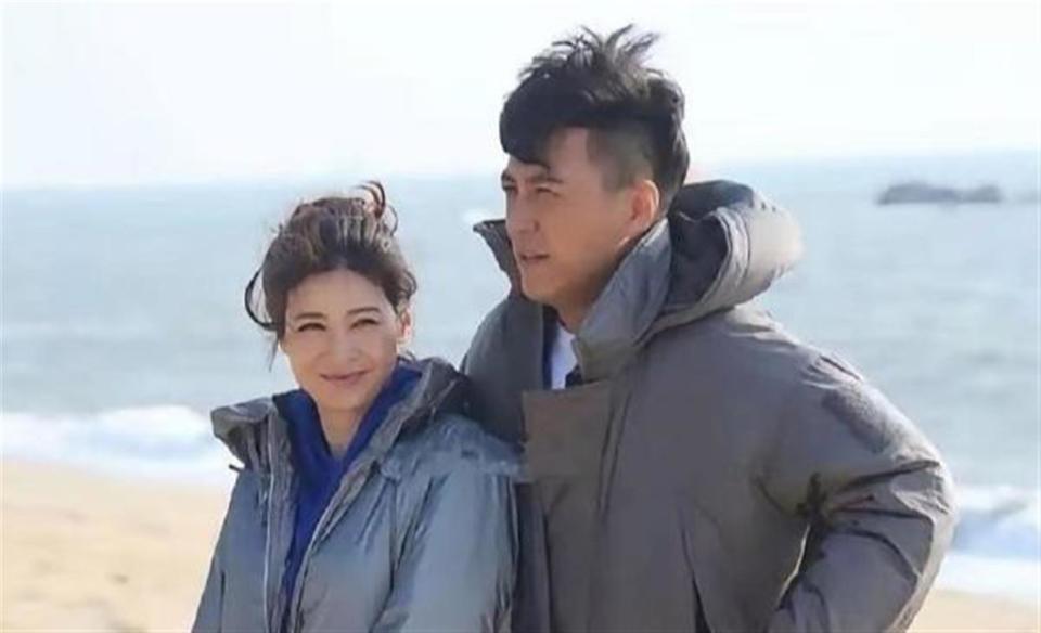 45岁童蕾现状，定居浙江农村，因丈夫背上债务变拍戏劳模(图3)