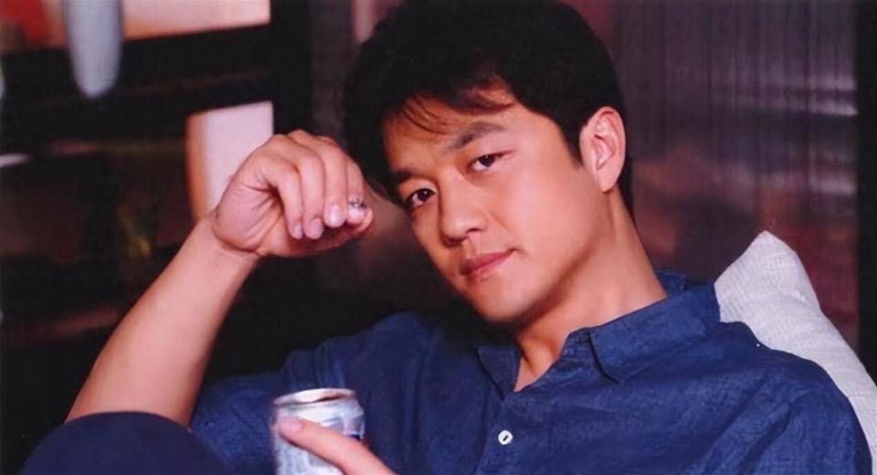 瞿颖为他落泪周迅夸他完美，王菲嫁给他，李亚鹏的魅力远不止这些(图4)