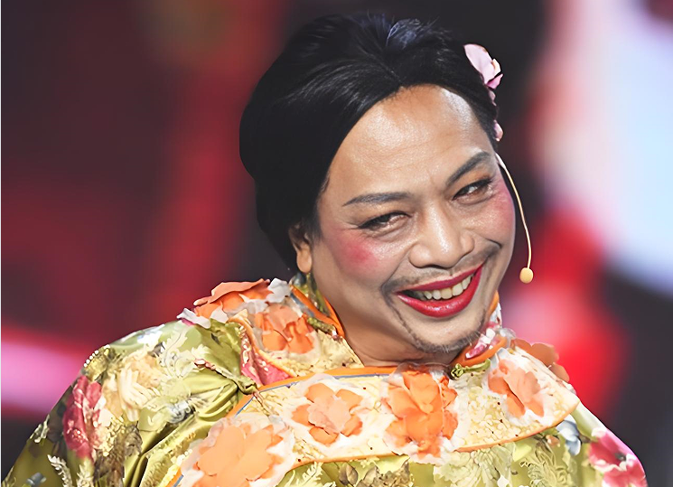 “周媛眼神”被群嘲，撒娇女人还好命吗？(图5)