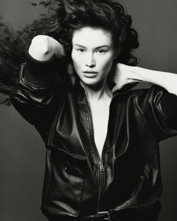 何穗自曝因产后子宫有淤血，做了二次手术(图1)