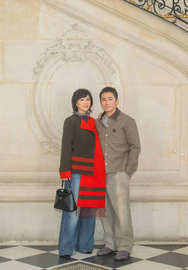 刘嘉玲梁朝伟罕见合体 二人夫妻相十足太登对(图2)