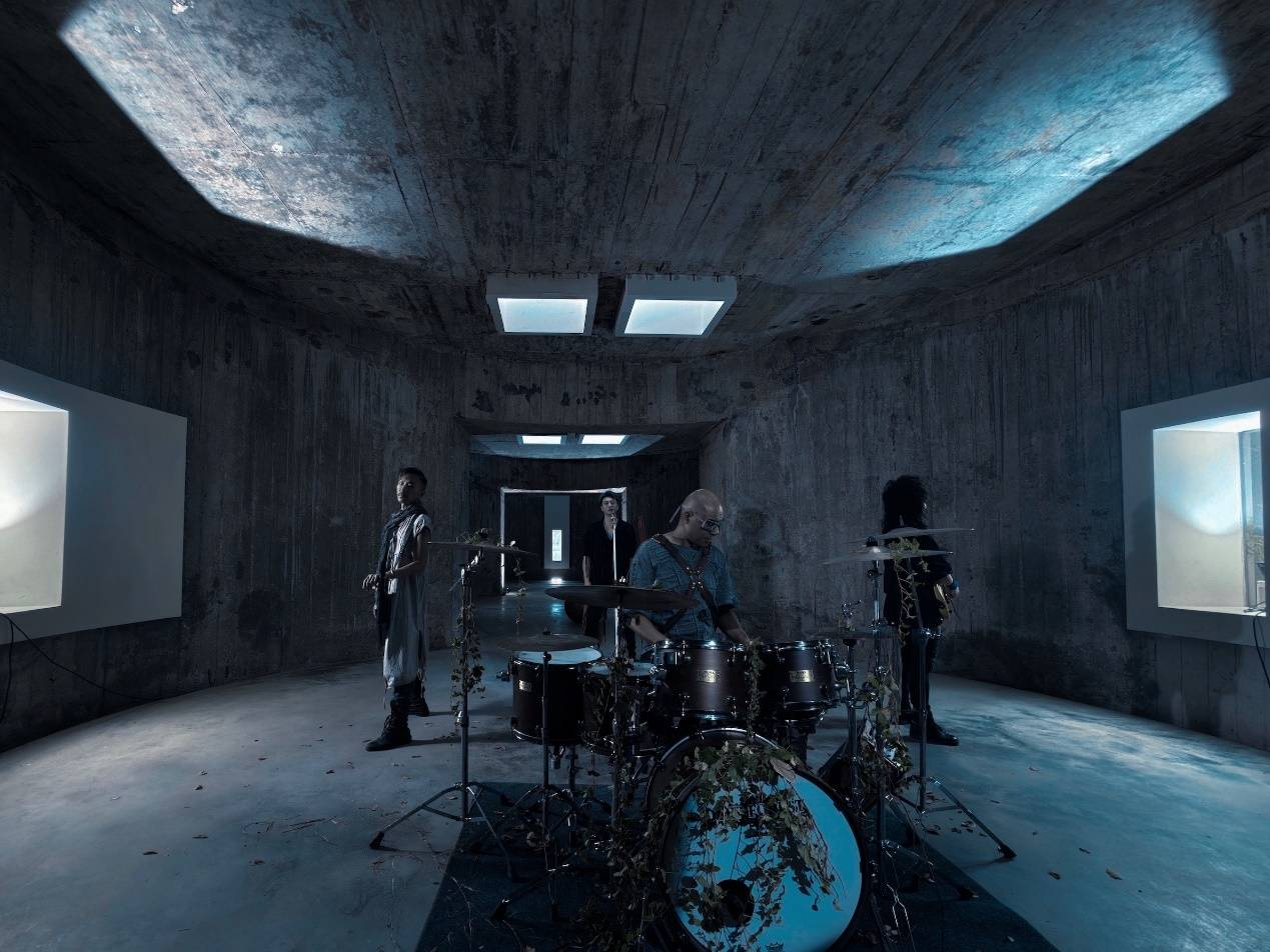 信乐团摇滚回归！推新歌《反派》葛莱美世界级制作宣告信乐团新篇章(图3)