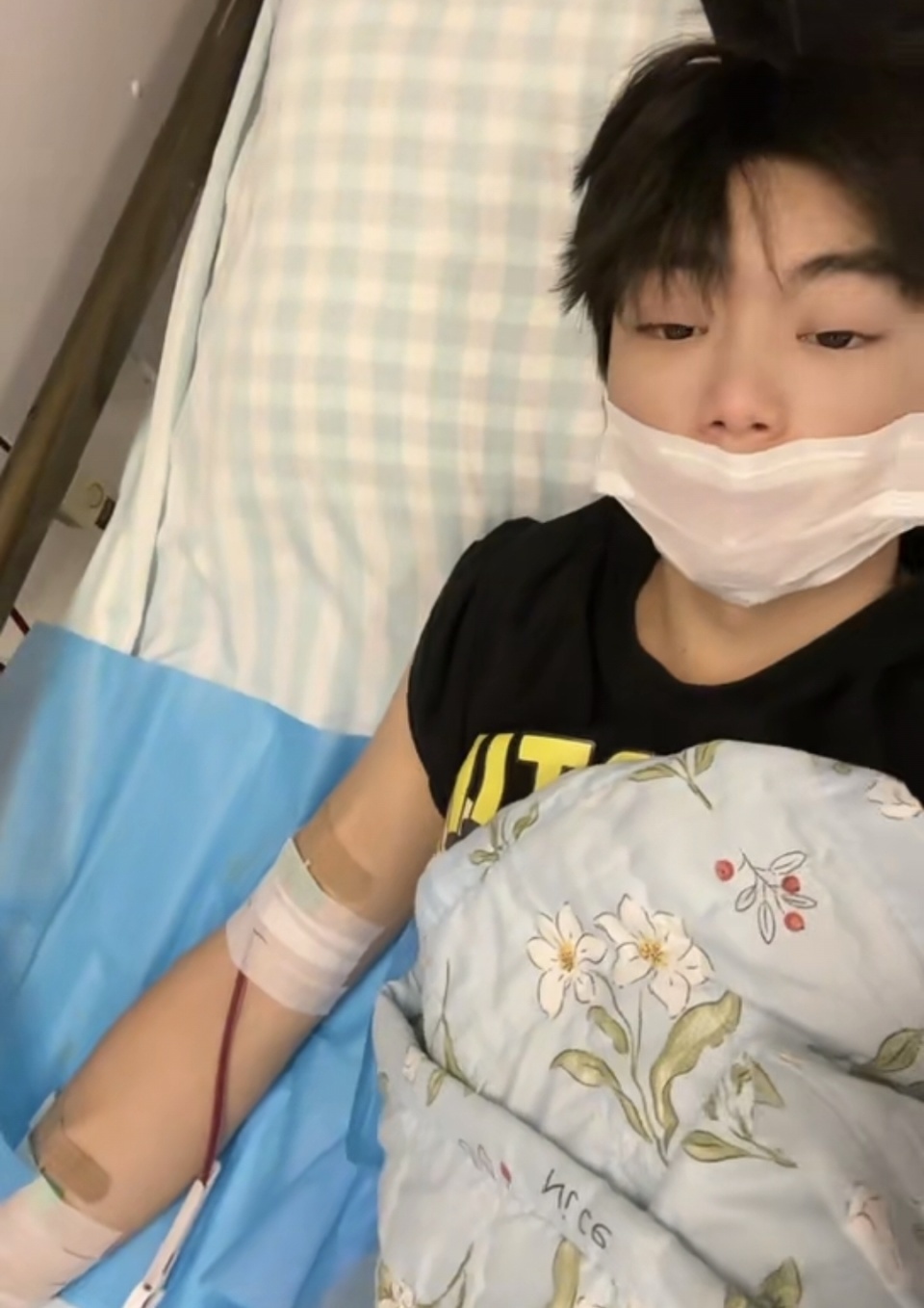 直播跳舞背后：他们困于病痛，希望用“流量”为所爱之人叩开生门(图5)