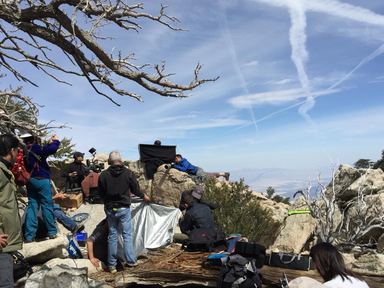吉飞龙:以导演首作《余烬之光》,让海南守海人精神照见世界(图2) 吉飞龙:以导演首作《余烬之光》,让海南守海人精神照见世界(图2)