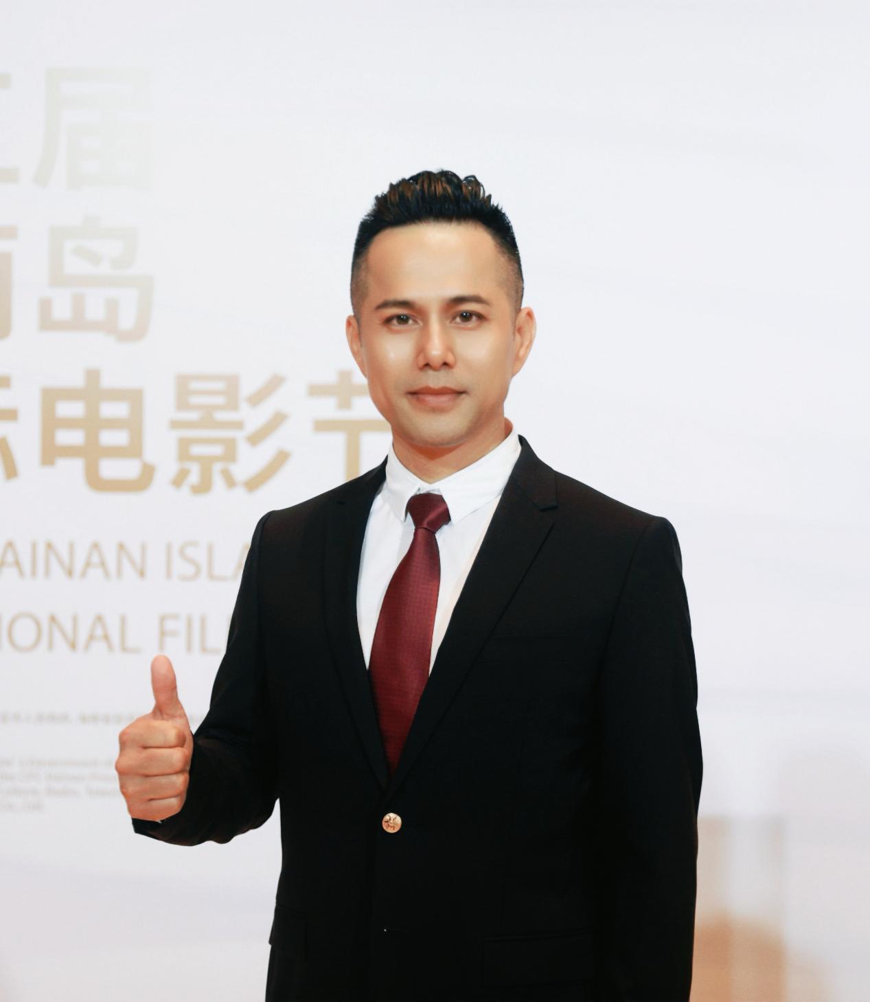 吉飞龙:以导演首作《余烬之光》,让海南守海人精神照见世界(图5) 吉飞龙:以导演首作《余烬之光》,让海南守海人精神照见世界(图5)