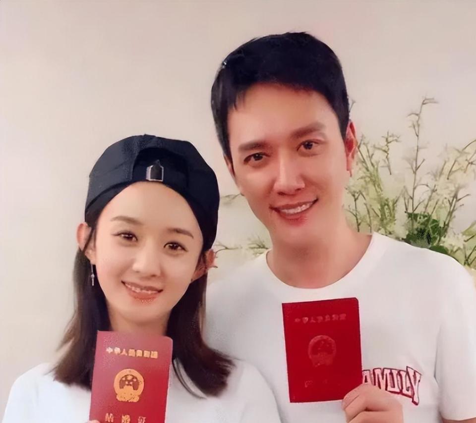 “闪婚闪离”4年后，赵丽颖官宣喜讯，和冯绍峰走向两个不同的路(图4)