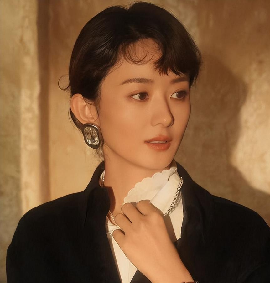 “闪婚闪离”4年后，赵丽颖官宣喜讯，和冯绍峰走向两个不同的路(图3)