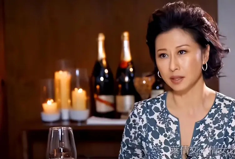 钱再多也没用,林子祥叶倩文如今现状,给“老少恋”夫妻提了个醒(图7) 钱再多也没用,林子祥叶倩文如今现状,给“老少恋”夫妻提了个醒(图7)