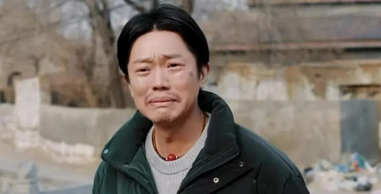 曾毅被“封杀”7个月后,凤凰传奇再度复出,玲花找的靠山没人敢动(图5) 曾毅被“封杀”7个月后,凤凰传奇再度复出,玲花找的靠山没人敢动(图5)