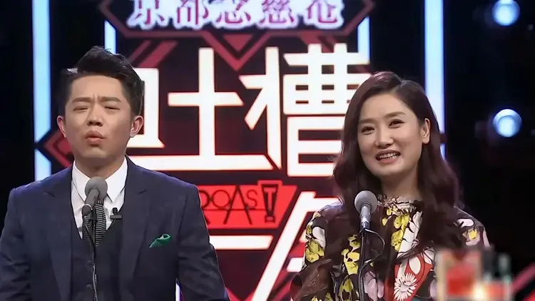 曾毅被“封杀”7个月后,凤凰传奇再度复出,玲花找的靠山没人敢动(图25) 曾毅被“封杀”7个月后,凤凰传奇再度复出,玲花找的靠山没人敢动(图25)