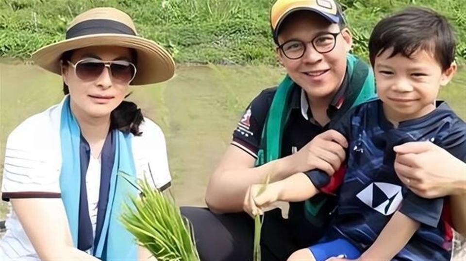 霍家没想到，纵横跳水界多年的儿媳郭晶晶，竟遭到一个这么大教训(图4)