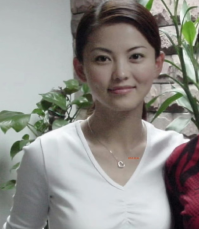 看了贾静雯大女儿颜值变化，才懂赵又廷的心酸：女儿像爹太愁人了(图3)