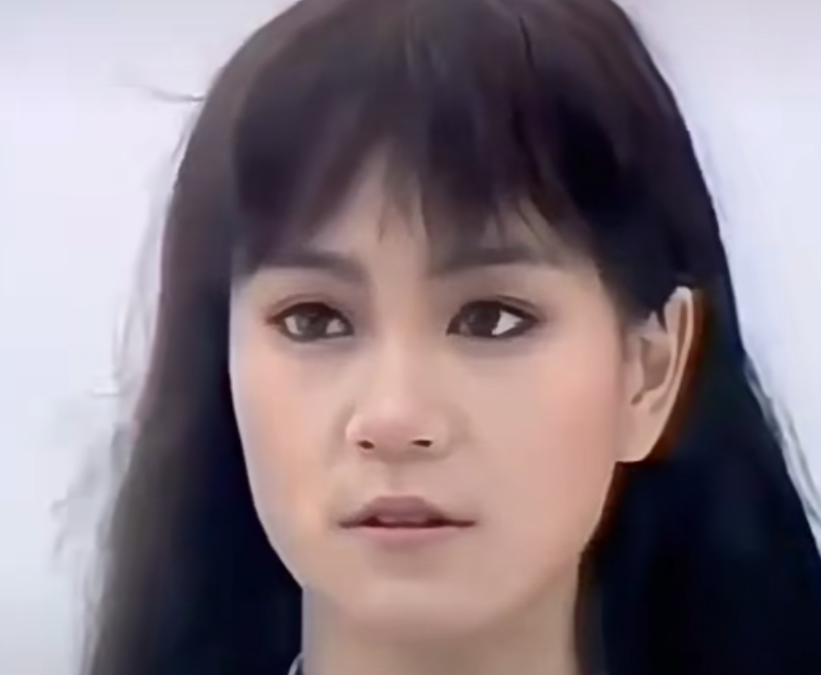 看了贾静雯大女儿颜值变化，才懂赵又廷的心酸：女儿像爹太愁人了(图10)