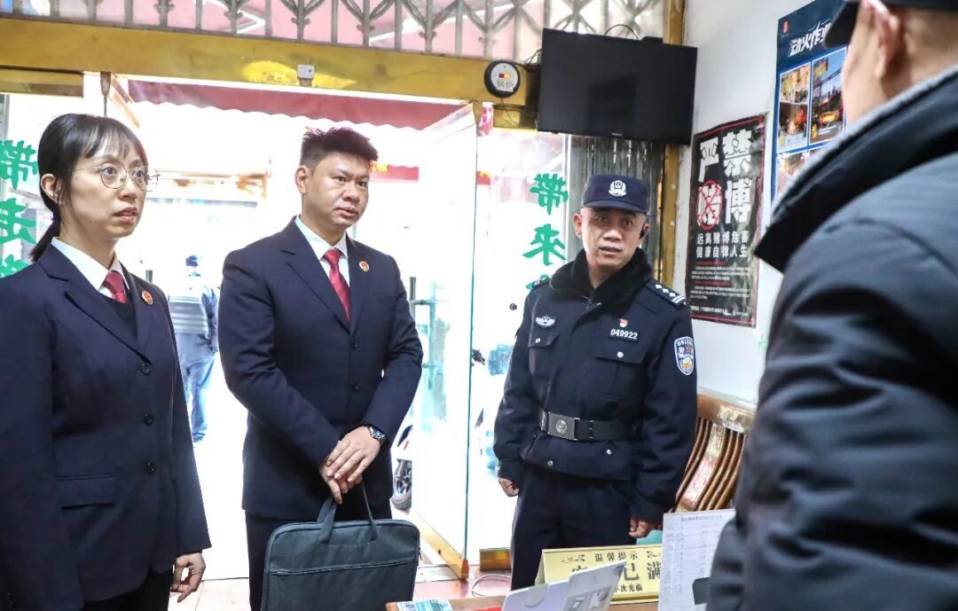 最高检依法核准追诉！旅馆命案潜逃23年的凶手被判无期(图1)