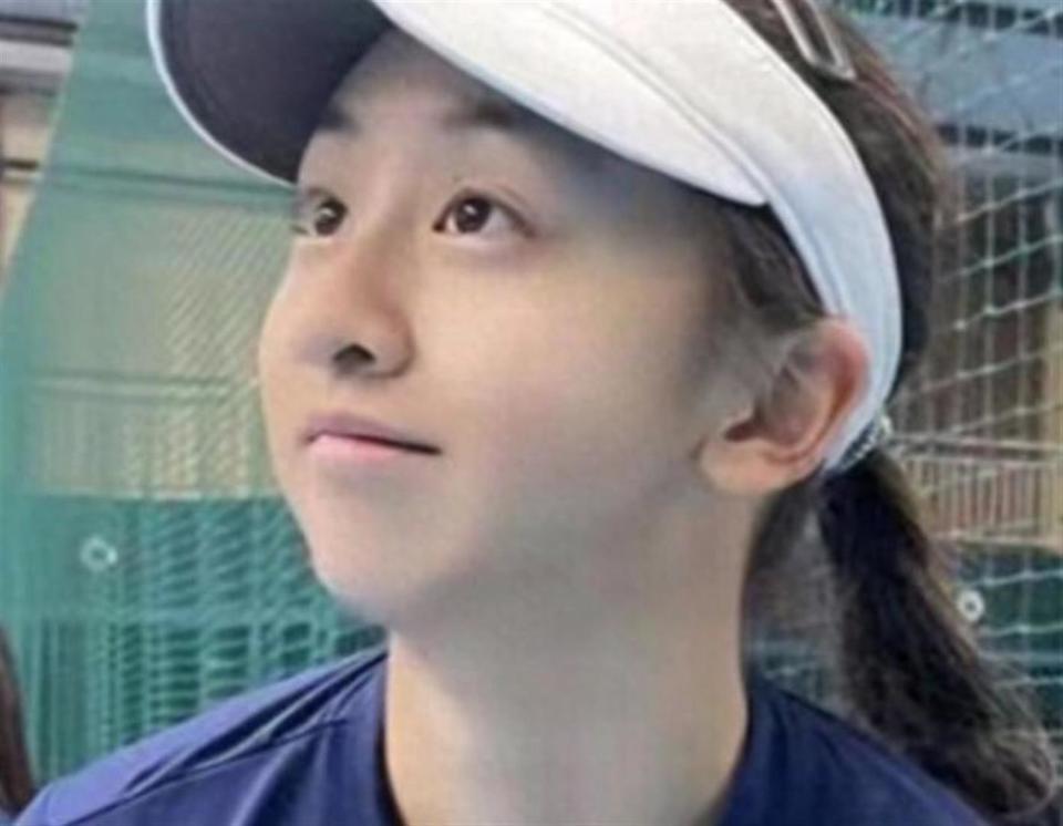 叶一茜晒出与森碟同框照，力破重男轻女的传