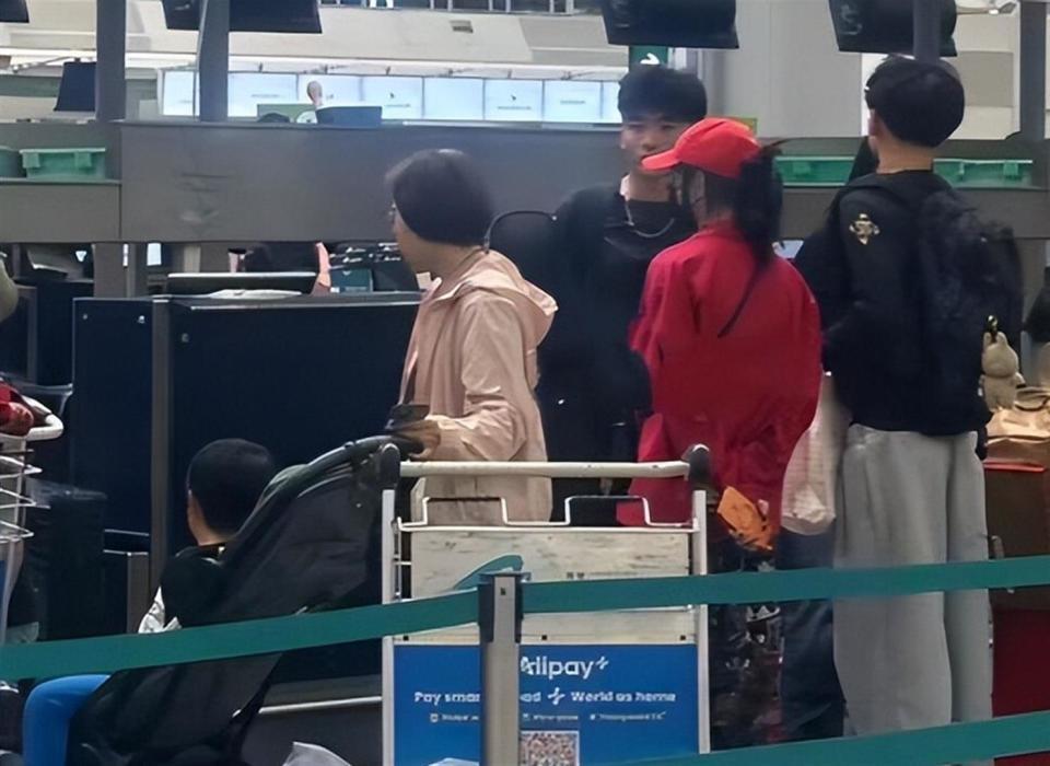 张柏芝丑闻曝光两月，荒唐的事还是发生了，儿子为此付出代价(图11)