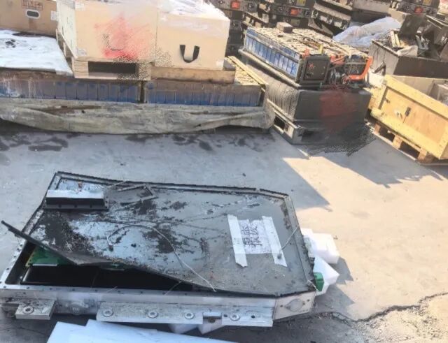 电池回收黑灰暴利产业曝光!拆一辆赚1万(图1) 电池回收黑灰暴利产业曝光!拆一辆赚1万(图1)