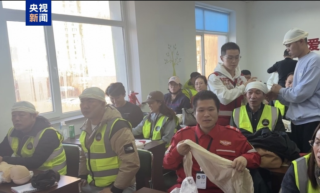 冰河救人牺牲大学生不止一次挺身而出！其父