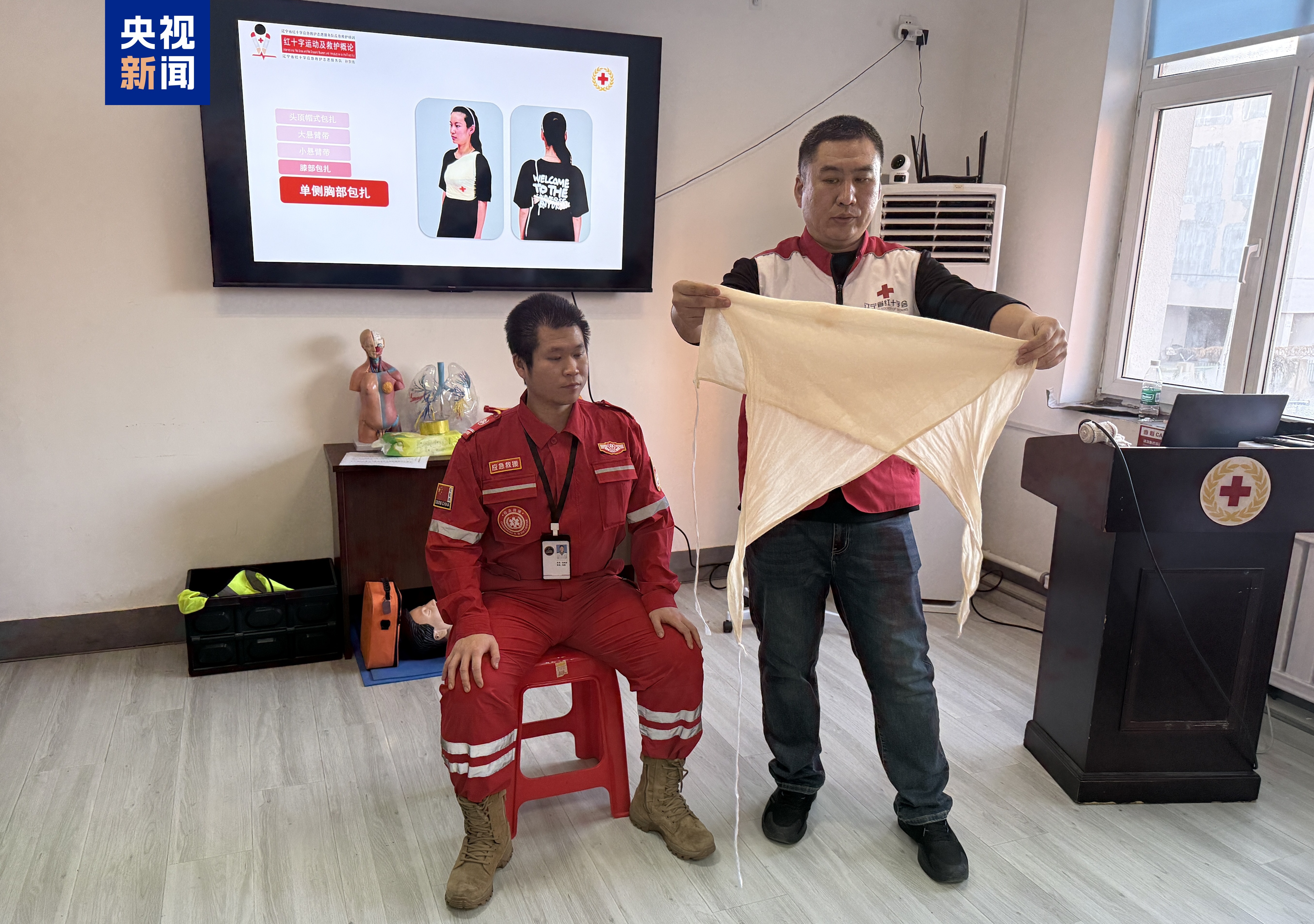 冰河救人牺牲大学生不止一次挺身而出！其父讲述现场细节(图6)