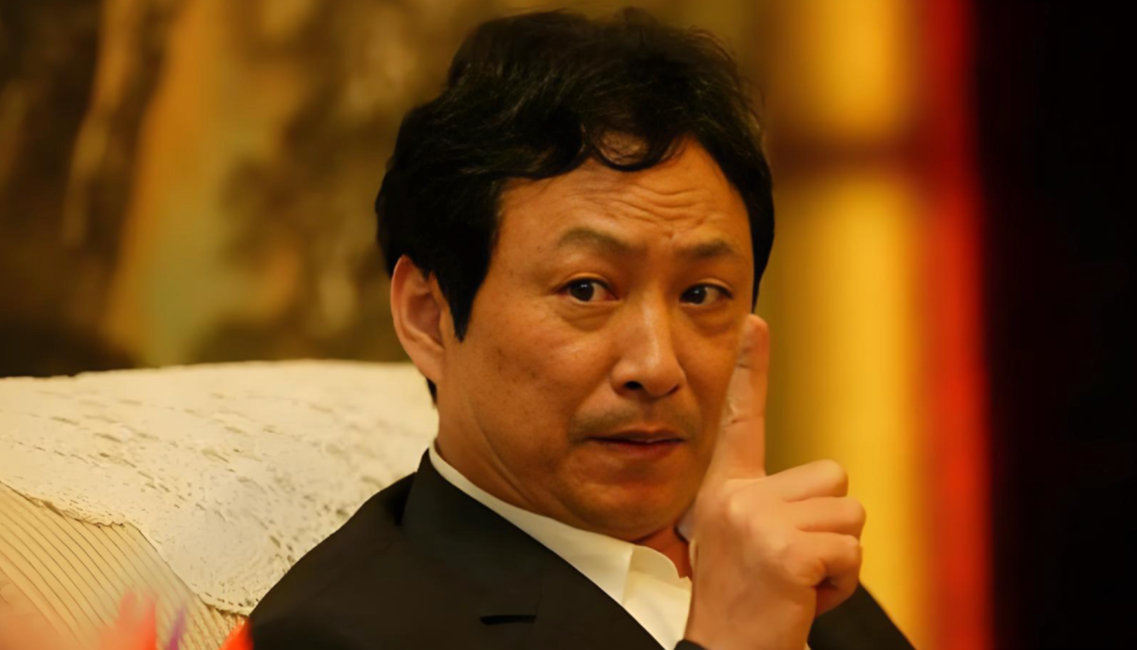 风暴眼丨那个创办《快乐大本营》的人,离开了(图1) 风暴眼丨那个创办《快乐大本营》的人,离开了(图1)