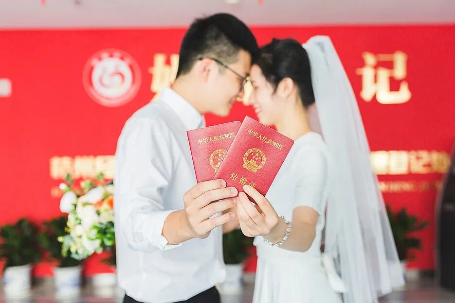 广东去年结婚登记超60万对，增幅19.92%(图1)