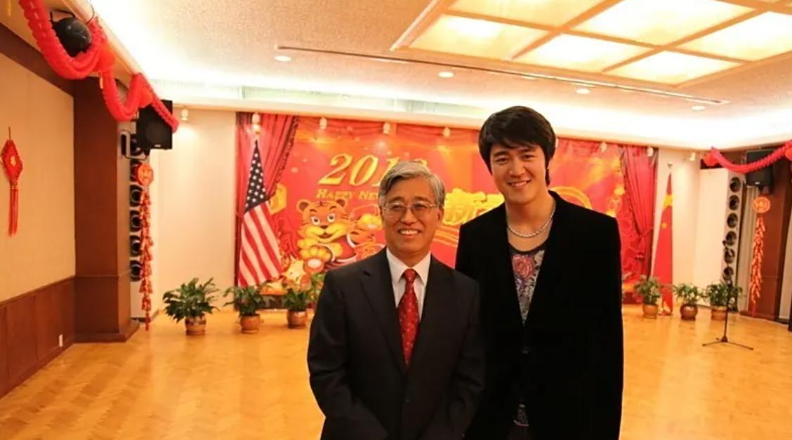 演员尚于博28岁跳楼离开，17字遗言感人(图4)