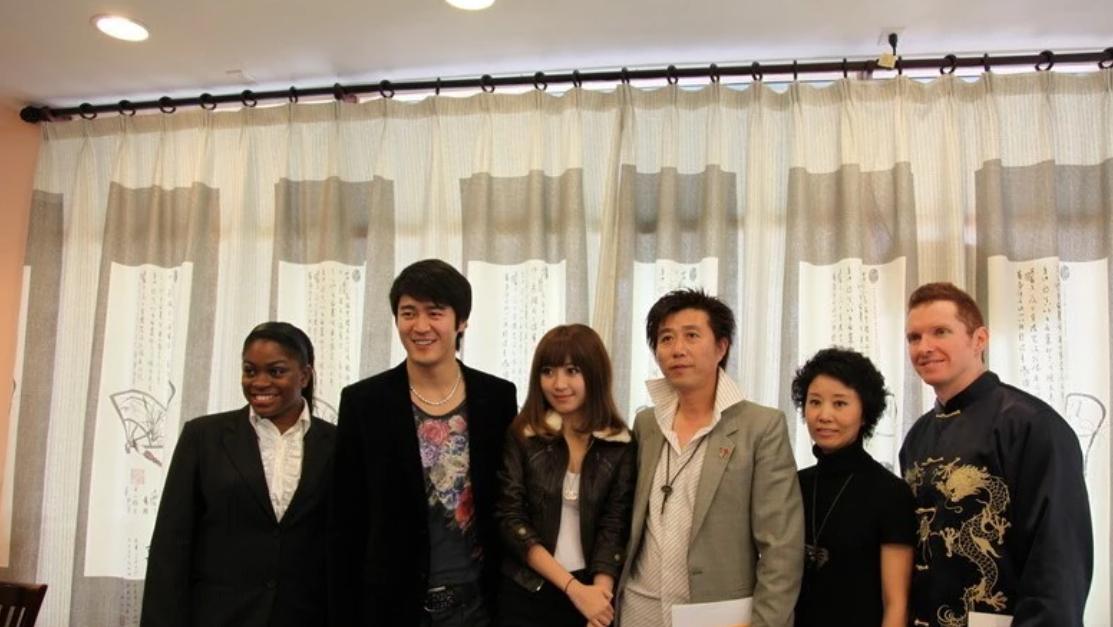 演员尚于博28岁跳楼离开，17字遗言感人(图6)