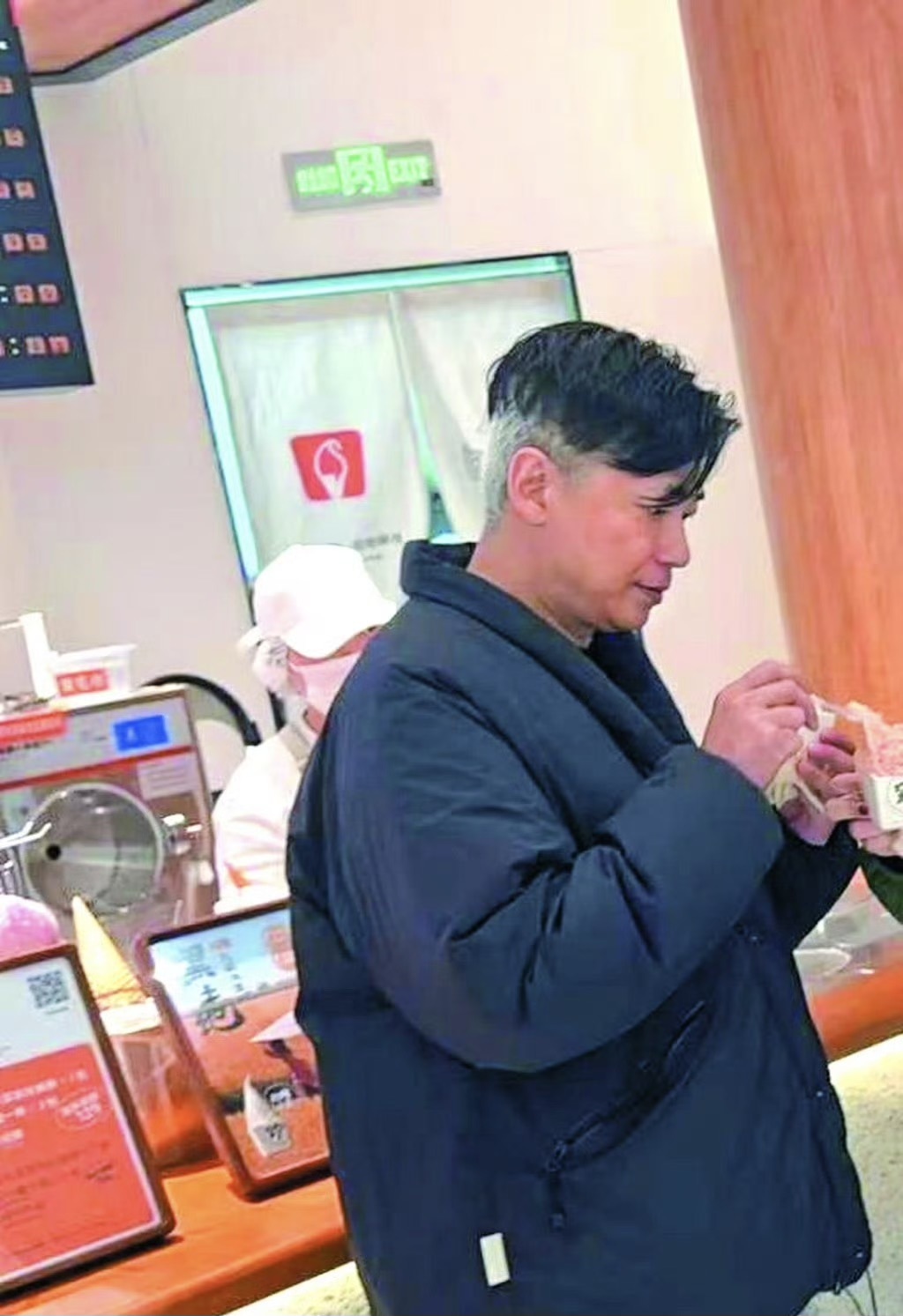 TVB离巢男星近况曝光！被质疑未老先衰，曾一度晕倒在拍摄现场(图4)