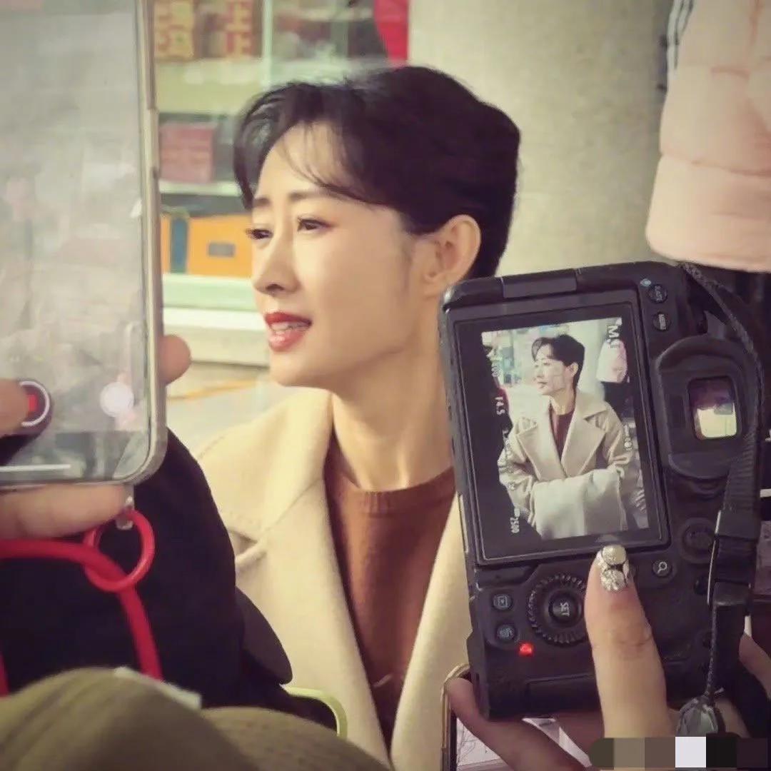 春晚联排成“大漏勺”！熟人局多、台柱子少，2位颜霸明星很意外(图23)