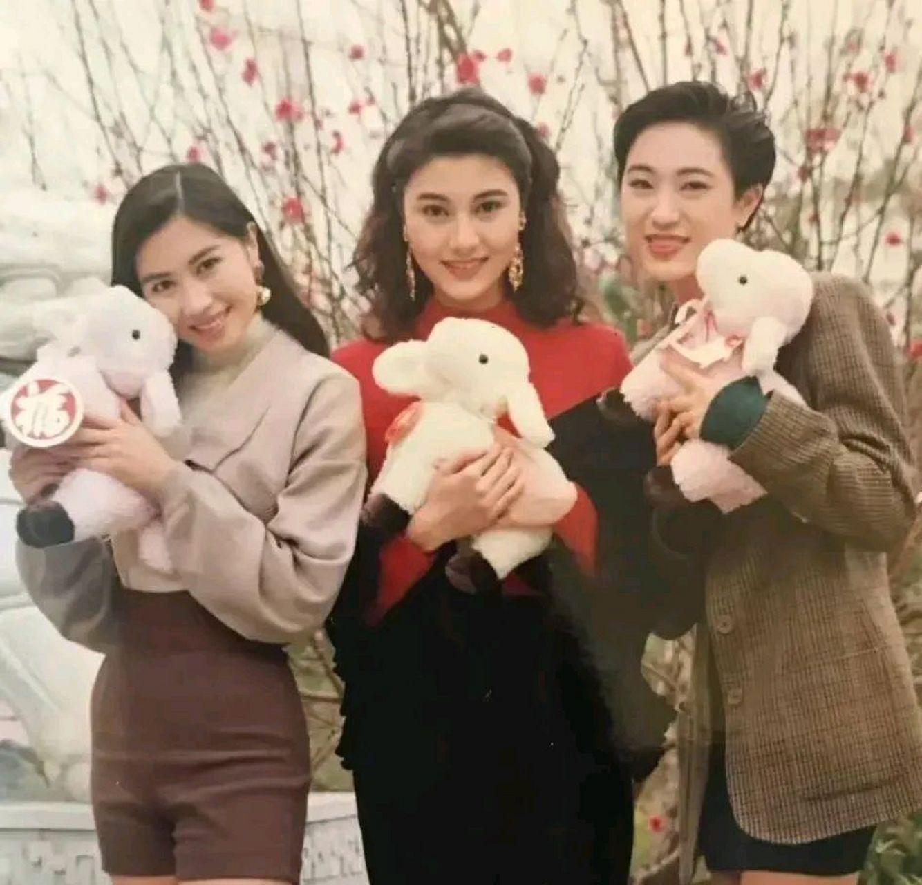 李嘉欣也没想到，临近年关，57岁陈法蓉因一番话，再次口碑暴涨(图6)