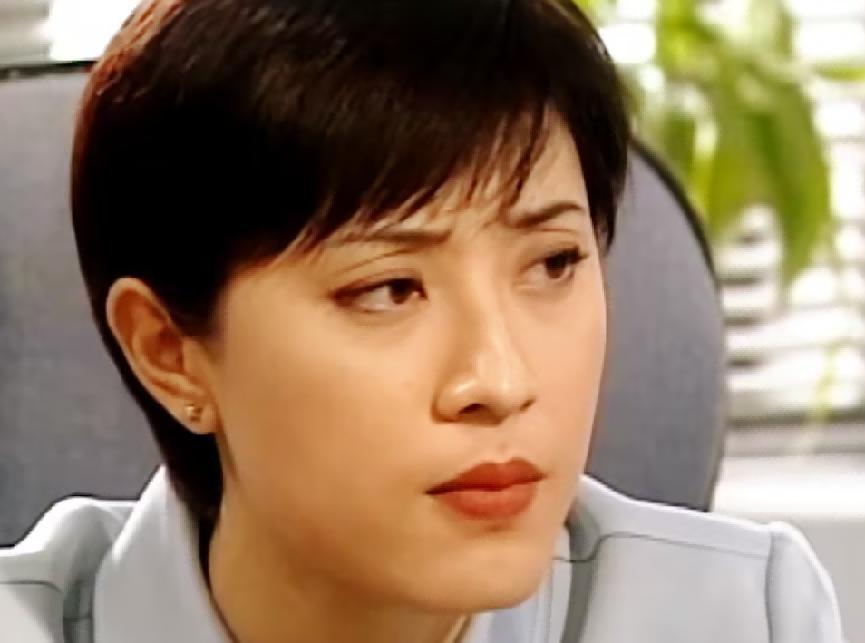 李嘉欣也没想到，临近年关，57岁陈法蓉因一番话，再次口碑暴涨(图10)