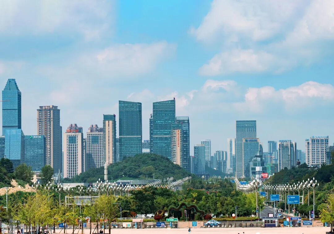 一个月3起,地产老将纷纷跳槽,下一位是谁?(图1) 一个月3起,地产老将纷纷跳槽,下一位是谁?(图1)