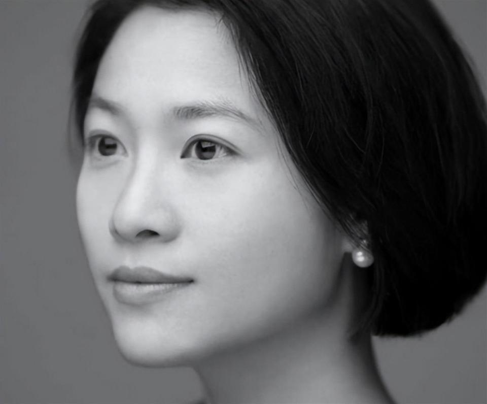 原来她早已离世！曾是朱军搭档，抗癌3年42岁病逝，一生兢兢业业(图11)