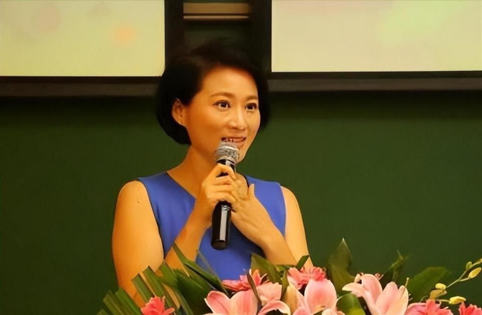 原来她早已离世！曾是朱军搭档，抗癌3年42岁病逝，一生兢兢业业(图14)