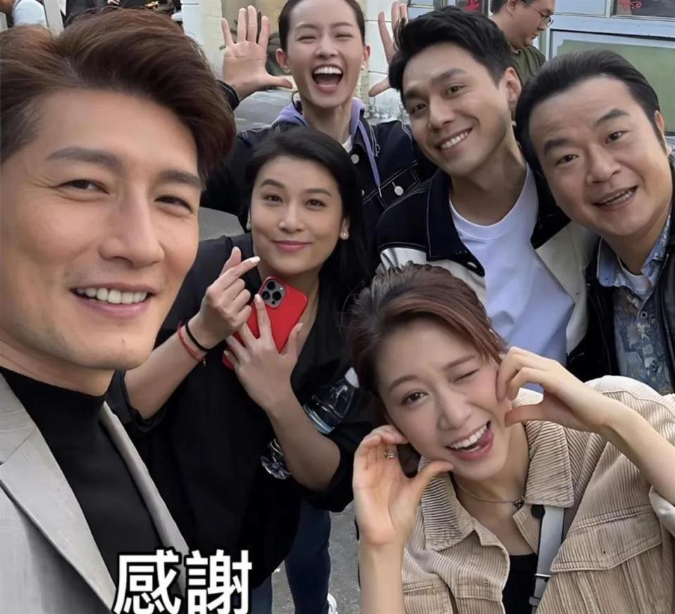 TVB男星57岁生日获太太送香吻庆祝，月前曾惹离巢传闻(图1)