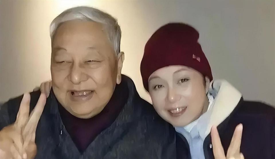 79岁TVB御用靓太罕露面忆亡夫！丧夫后痛哭半年移居珠海生活(图1)